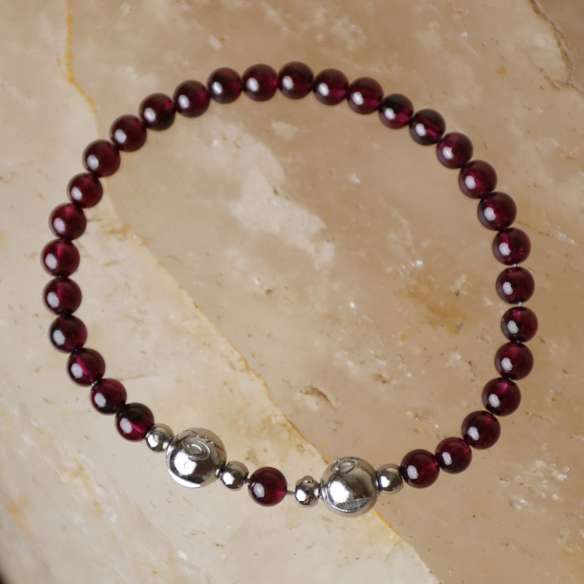 石榴石 ｜磁扣設計